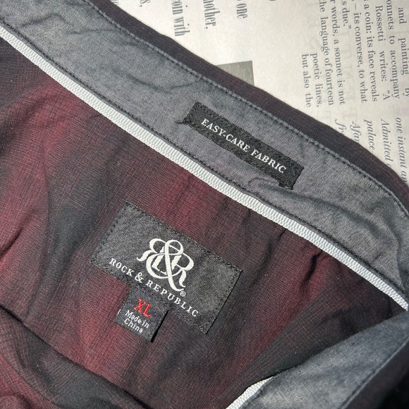 Rock&Republic Maroon and black  button down plaid shirt - Picture 4 of 4